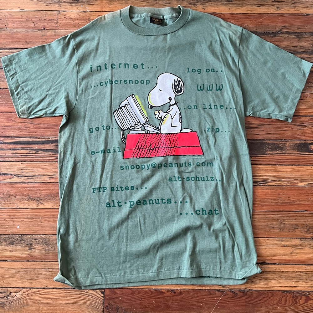 Vintage Snoopy Shirt